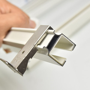Modern tasarım uzun alüminyum alaşım pencere donanımı yüksek kalite <span class=keywords><strong>PVC</strong></span> perde parça demiryolu kanca aksesuarları ile ev kullanımı için - Product Image 1