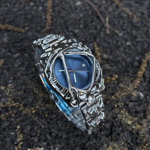 <span class=keywords><strong>น</strong></span>าฬิกาใยแมงมุมสำหรับผู้ชายนาฬิกาข้อมือสไตล์ฮิปฮอปทำจากเหล็กทั<span class=keywords><strong>น</strong></span>สมัยไม่เหมือ<span class=keywords><strong>น</strong></span>ใคร - Product Image 4