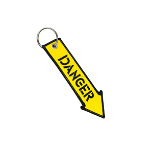 Porte-clés personnalisé en tissu brodé avec logo sur mesure – Vente en gros - Product Image 1