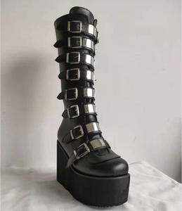 <span class=keywords><strong>Botas</strong></span> con hebilla de Metal y plataforma para mujer, Botines de tacón alto de 11cm, talla grande, otoño e invierno, 2021 - Product Image 2