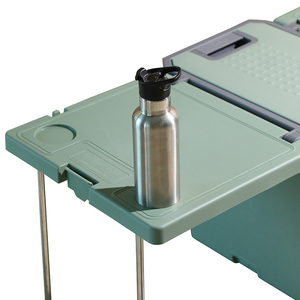 Set de Nevera Portátil Compacta para Exteriores: 32L con Mesa, Sillas y Ruedas para Aventuras de Picnic - Product Image 4