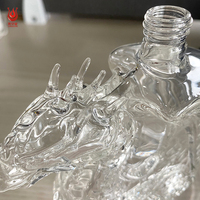Bouteille de vin de luxe OEM haut de gamme, durable, avec bouchon hermétique unique en forme de dragon, fabriquée par combustion à haute température