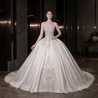 Robe de mariée sans manches 3706 en dentelle et satin, style corset, robe de mariée de luxe grande taille avec fleurs perlées, décolleté cœur, traîne chapelle