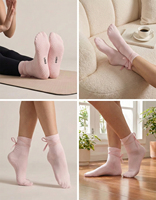 Chaussettes de Pilates pour femmes, chaussettes de sport antidérapantes en coton épais respirant avec lacets, chaussettes de Pilates personnalisées