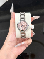 X-GEQCK Modell Quarz Wasserdichte Uhren Mode Minimalistisch Damen Unterstützt OEM Quadratische Quarz-Armbanduhren