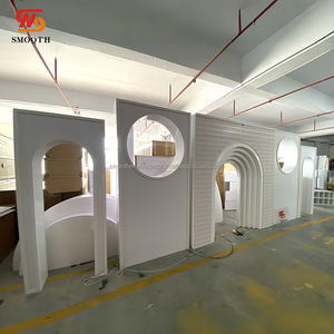 ฉากหลังงานแต่งงานอะคริลิคสีขาวแบบกำหนดเองได้ ราคาโรงงาน ชุด 5 ชิ้น พร้อมขาตั้งฉากหลังงานแต่งงาน - Product Image 4