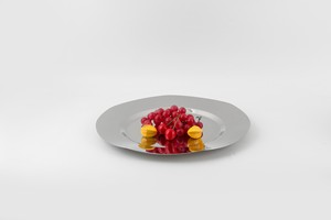 Assiette à fruits ronde en acier inoxydable durable avec design encastré pour mariages et décoration intérieure (vente en gros) - Product Image 3