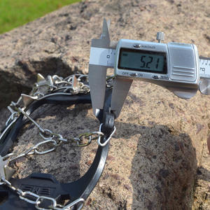 Crampons de traction pour neige d'extérieur à 8 dents en manganèse, chaînes antidérapantes pour chaussures, équipement de randonnée unisexe - Product Image 3