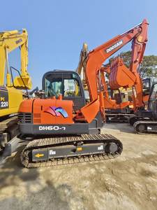 Excavadora Doosan DH60-7 de Alta Calidad y Gran Rendimiento, Equipo de Construcción, Motor, Caja de Cambios, Bomba, PLC, Venta Popular - Product Image 5