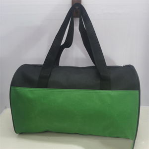 Bolsa de Gimnasio Personalizada para Hombre al por Mayor, Económica de Poliéster 600D, Cruzada para Deportes, Natación, Viaje y Regalo Comercial - Product Image 4