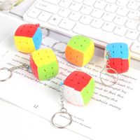 Mini cube magique, puzzle de décompression, porte-clés, mini cube pendentif, cadeaux et artisanat, jouets promotionnels