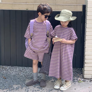 2025 verano trajes casuales hermano mamá bebé niños de manga corta conjunto de 2 piezas vestido de rayas para niñas transpirable pequeña familia - Product Image 1