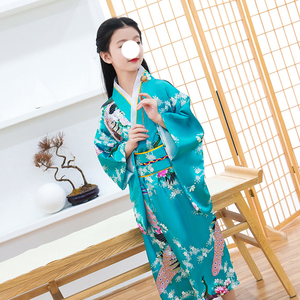 Abito Tradizionale Giapponese per Bambine con Motivo a Fiori di Ciliegio e Pavone, Kimono Yukata Haori - Product Image 6