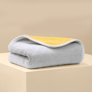 Toalla de Coral Chuhui, Gruesa, Absorbente, de Secado Rápido, para Baño, para Adultos, de Microfibra, Rectangular, de Color Sólido, para Uso Doméstico - Product Image 2