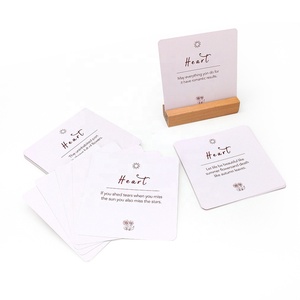 Cartes d'affirmation de l'amour de soi sur mesure Plateau de jeu de football en papier Support en bois Boîte d'impression de remerciement pour les affaires et les soins personnels - Product Image 2