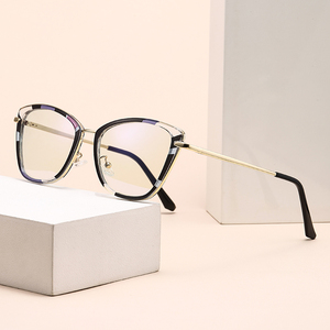 95290 Nuevas <span class=keywords><strong>Gafas</strong></span> de Moda Retro con Diseño de Ojo de Gato para Mujer, Anti Luz Azul, Lentes Fotocromáticas, Logotipo Personalizable - Product Image 2
