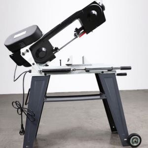 Sierra de cinta horizontal semiautomática para metales pequeños con cilindro hidráulico y transmisión por correa de tubo de aluminio y madera metálica - Product Image 6