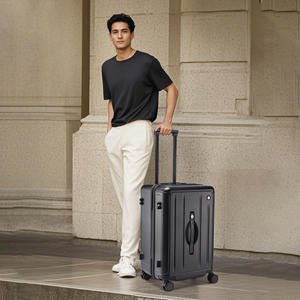 Crossgear กระเป๋าเดินทางแบบมีที่จับขนาดในตัว22-26-30แบบแข็งทนทาน - Product Image 5