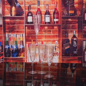 Verre à vin rouge en <span class=keywords><strong>plastique</strong></span> PS jetable de 180ml <span class=keywords><strong>réutilisable</strong></span> pour <span class=keywords><strong>Champagne</strong></span> Tower Step Cup pour boire - Product Image 2