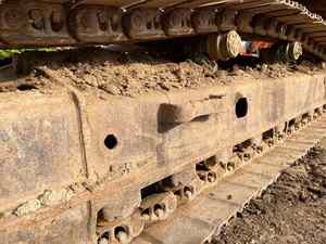 รถขุดตีนตะขาบ Doosan DH225LC 22.5 ตัน มือสอง พร้อมหัวต่อแบบ Quick Coupler และเบรกเกอร์  เครื่องยนต์ Doosan ได้รับการรับรองมาตรฐาน Daewoo CE  ปั๊มไฮดรอลิก KYB - Product Image 4