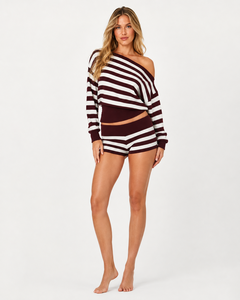 Fabricant de tricots OEKO-TEX – Ensemble décontracté pull rayé et short pour femme, haut épaules dénudées, OEM, marque privée, vente en gros - Product Image 1