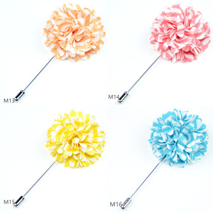 Broche Artesanal de Flor de Hortênsia Multicolorida com Listras e Camadas Múltiplas, Alfinete de Lapela para Terno Masculino, Ideal para Casamentos e Ocasiões Festivas - Product Image 5