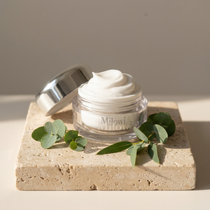 CREMA BLANQUEADORA MILOWI V2 MAGIC RADIANCE 50g Crema Antiarrugas de Aclarado Inmediato para una Piel Hidratada y Radiante - Product Image 1