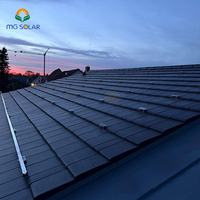 Solutions de montage de panneaux solaires sur toit en tuiles personnalisées en usine, faciles à installer, avec rail en aluminium et crochet SUS304