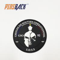 Grossiste Insignes en caoutchouc PVC souple Écusson en caoutchouc plastique excellent résistant Écusson en PVC souple Écusson en caoutchouc cercle avec crochet et boucle