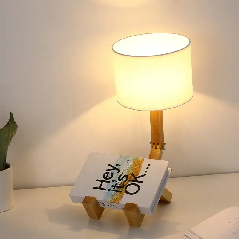 高品質中山工場ファンシー木製テーブルランプロボットデザイナー読書灯折りたたみ式ナチュラルカラーデスクライト