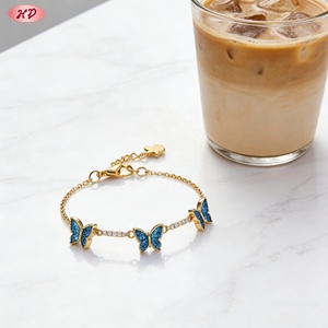 กำไลข้อมือ Hengdian Jewelry ชุบทอง 18K ประดับเพทายรูปผีเสื้อสีน้ำเงิน ปรับขนาดได้ สำหรับผู้หญิง เหมาะสำหรับงานปาร์ตี้ - Product Image 3