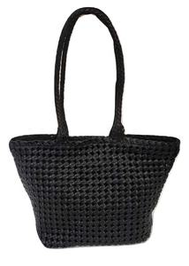 Sac à main fourre-tout tissé en cuir véritable pour femme avec fermeture ouverte en forme de fourre-tout avec logo personnalisé - Product Image 4