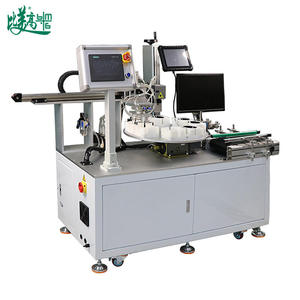 Machine de marquage laser à fibre femtoseconde à positionnement automatique 30W 50W pour abat-jour LED, avec dispositif rotatif de déchargement robotisé - Product Image 3