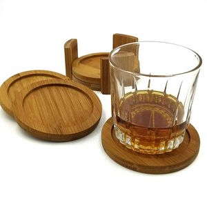 Vente en gros Ensemble de sous-verres ronds carrés en noyer et bambou Sous-verres personnalisés en bois pour boisson à la bière avec support - Product Image 5