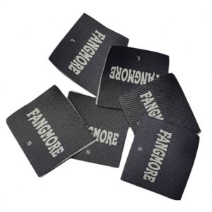 Étiquettes tissées écologiques personnalisées pour chapeaux et vêtements - Product Image 1