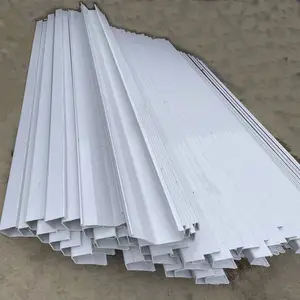 รางป้อนอาหารพลาสติกสำหรับสัตว์ปีกทำจาก PVC รางน้ำป้อนอาหารสำหรับสัตว์เลี้ยงไก่