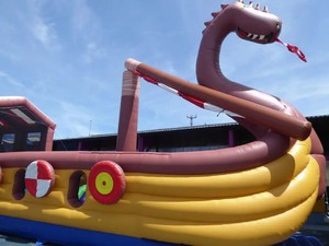 Gorila <span class=keywords><strong>de</strong></span> obstáculos inflable <span class=keywords><strong>de</strong></span> Barco Pirata vikingo divertido y duradero, carrera <span class=keywords><strong>de</strong></span> obstáculos <span class=keywords><strong>de</strong></span> Barco Pirata inflable - Product Image 4