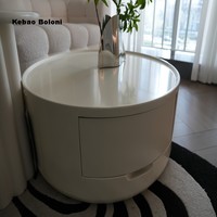 Table basse moderne au design minimaliste italien pour salon, appartement, villa, design d'intérieur, table à thé élégante