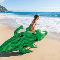 INTEX 58562 GIANT GATOR Lit flottant gonflable pour enfants à roulettes, 4 poignées robustes, matériau PVC, capacité de 80 kg pour