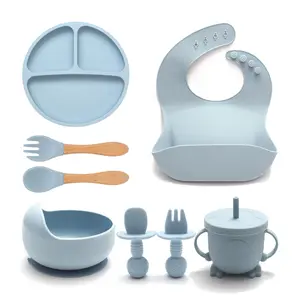 Eco-Friendly Bpa Free Non-spill Strong Suction Bowl Spoon Set Feeding Bib Baby Silicone Bowl And Plate