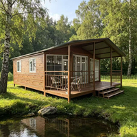 Casa Contenedor Expandible de Lujo, Moderna, Prefabricada y Modular con Terraza y Techo a Dos Aguas para Vivir en el Jardín