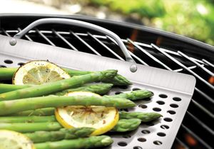 Cesta rectangular de acero inoxidable para asar verduras, bandeja de drenaje, bandeja para hornear, herramientas para barbacoa y camping al aire libre con mango de plástico - Product Image 4