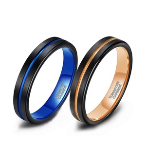 Anillos de boda OAHLAN de carburo de tungsteno de <span class=keywords><strong>dos</strong></span> tonos, finos, con línea central en oro azul/rosado <span class=keywords><strong>y</strong></span> acabado cepillado, para pareja. - Product Image 1
