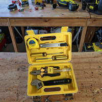 Ensemble de 8 outils multifonctionnels en acier au carbone pour la réparation à domicile avec emballage rigide personnalisable OEM