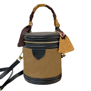 Nouveau sac seau transparent en PU pour dames mignon fermeture ouverte petits sacs à main populaire usine conception femmes sac à bandoulière - Product Image 3