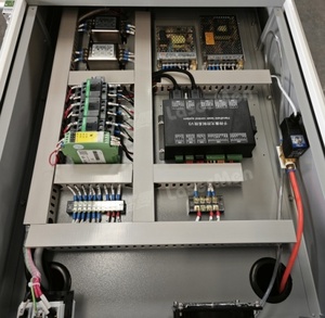 เครื่องเชื่อมเลเซอร์แบบมือถือ3KW 2KW 1.5KW ประสิทธิภาพสูงพร้อมฟังก์ชั่นการทำความสะอาดการเชื่อม4ฟังก์ชั่น - Product Image 6