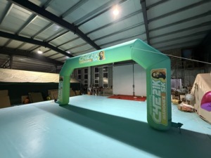 4m密閉型エアインフレータブルアーチ広告用インフレータブル、電動エアポンプ付き強化PVC、スポーツ大会入口用 - Product Image 2