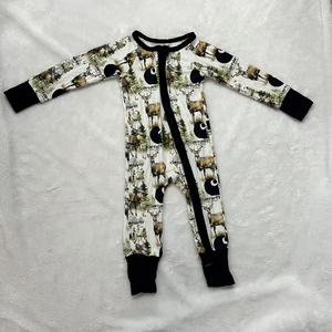 Wholesale Custom Baby Bamboo Clothes Natural Print Cute Zippy Sleeper Summer with Two Way Zipper for Unisex - Product Image 2