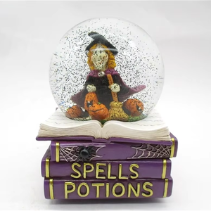 OEM hecho a mano resina 80MM esqueleto iluminado agua globo más nuevo recuerdo bruja estatuilla para interior Halloween bola de cristal Decoración - Product Image 3