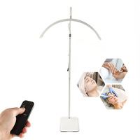 Lampe de beauté LED en forme de demi-lune avec lumière chaude et luminosité réglable pour la protection des yeux, utilisée dans les salons de manucure et de cils